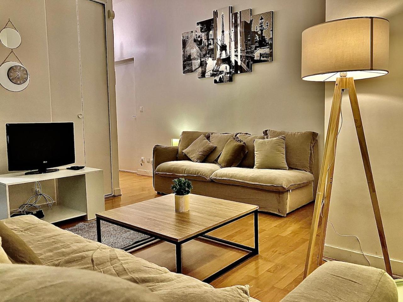 Gold Hotel - Paris-Disney Studio Chelles  Esterno foto