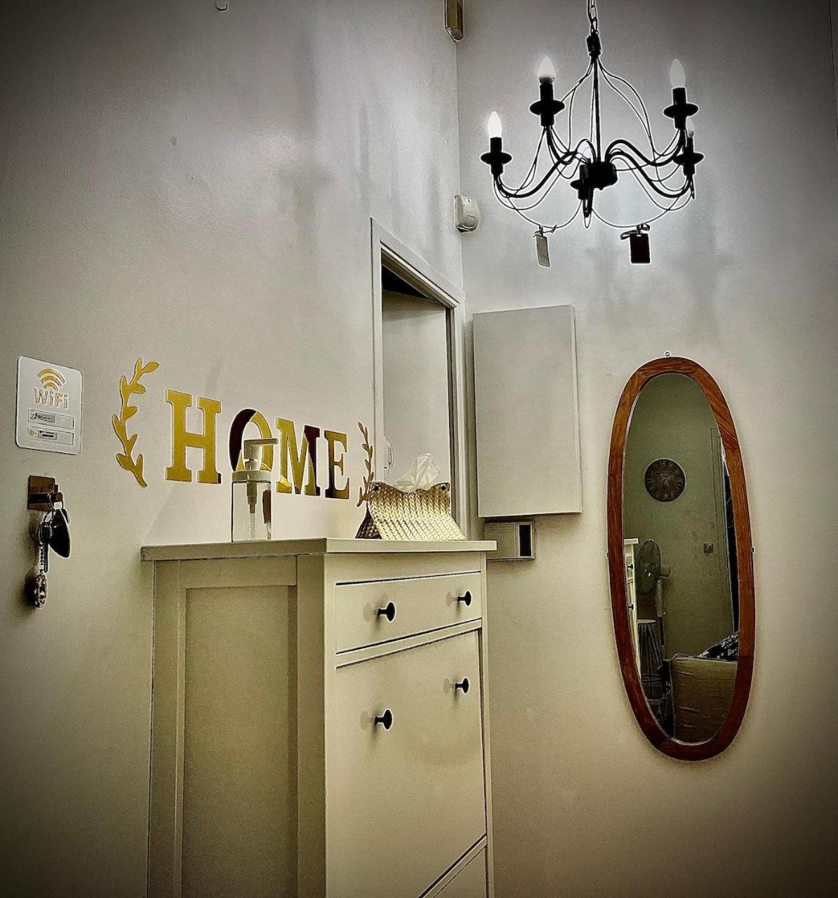 Gold Hotel - Paris-Disney Studio Chelles  Esterno foto